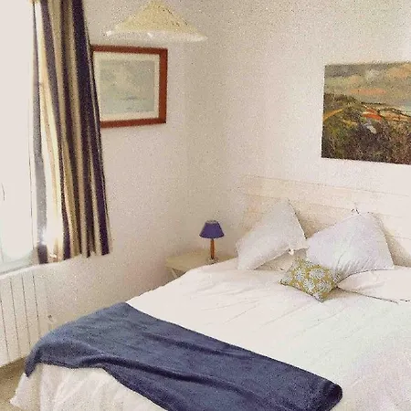 Vakantiehuis Idealement Situee Eglantine, Maison Vintage